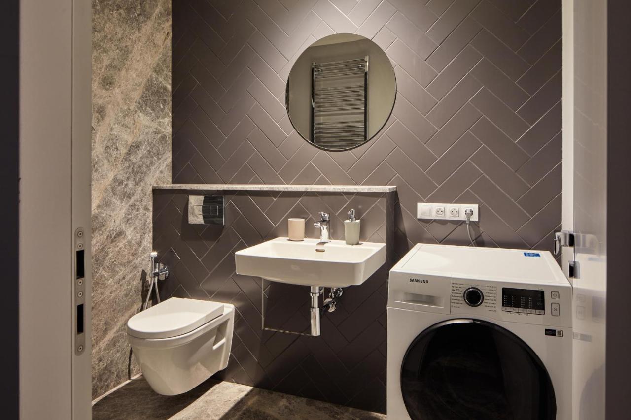 Prague Days - Stylish Apartments With Terrace - Parking - Quiet Area المظهر الخارجي الصورة