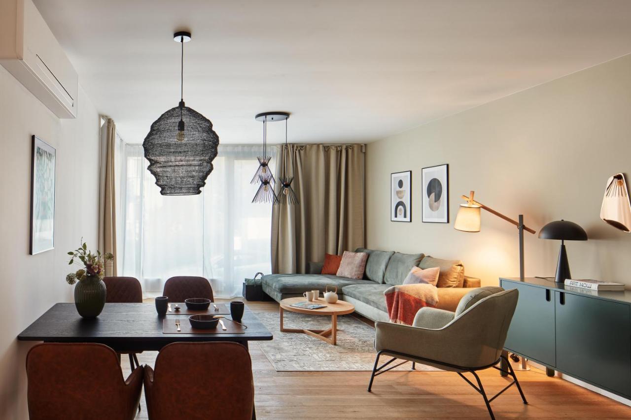 Prague Days - Stylish Apartments With Terrace - Parking - Quiet Area المظهر الخارجي الصورة