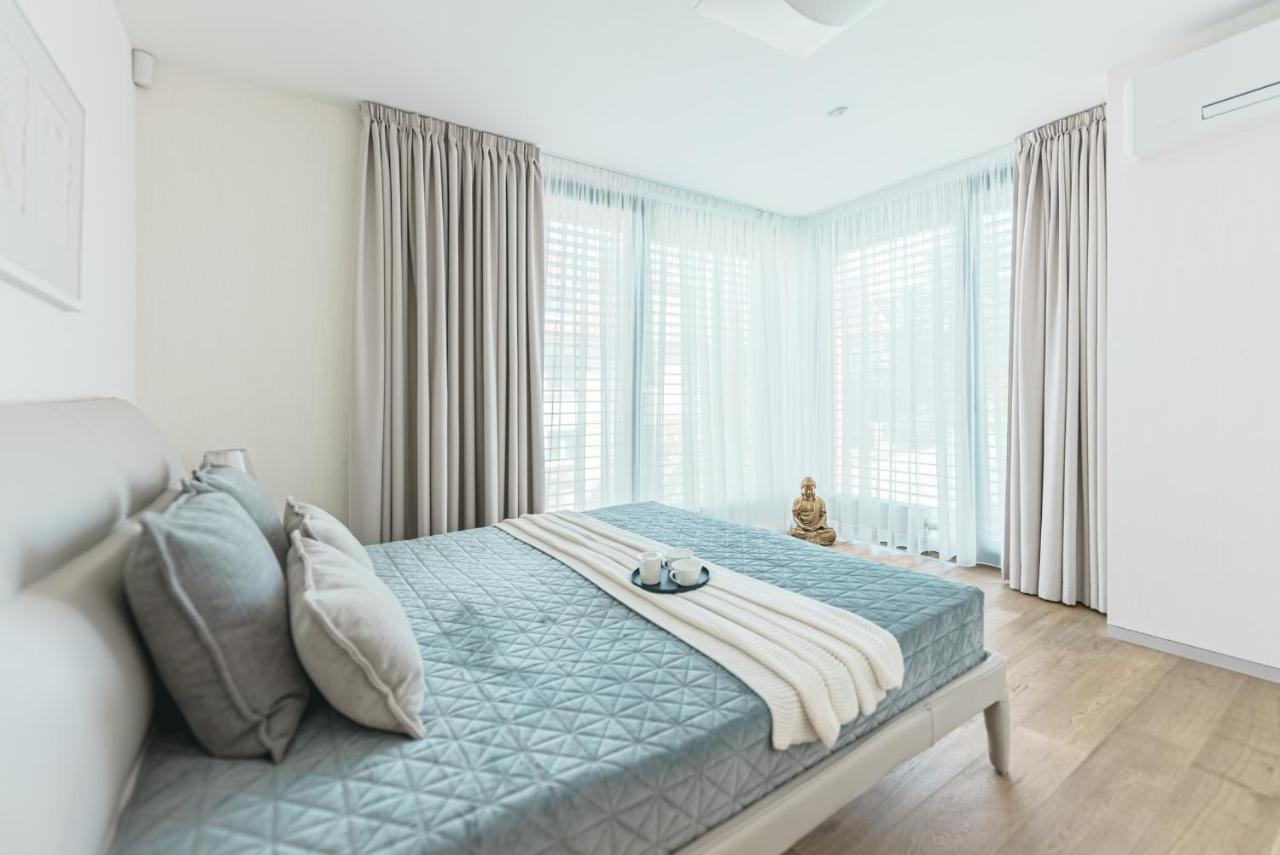 Prague Days - Stylish Apartments With Terrace - Parking - Quiet Area المظهر الخارجي الصورة