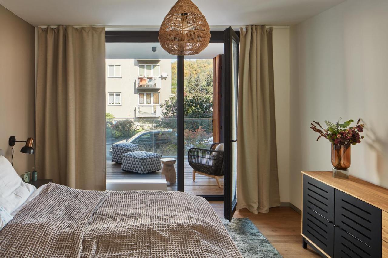Prague Days - Stylish Apartments With Terrace - Parking - Quiet Area المظهر الخارجي الصورة