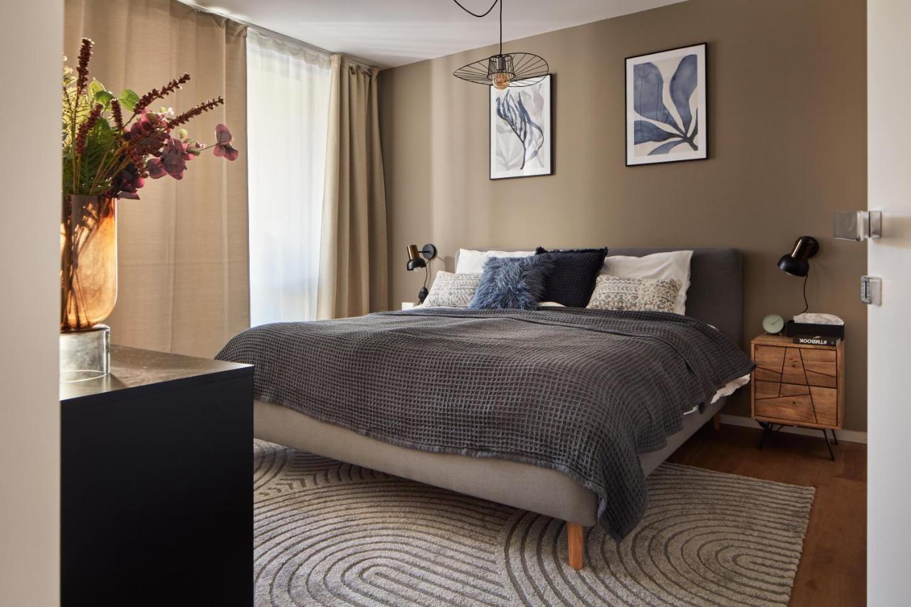 Prague Days - Stylish Apartments With Terrace - Parking - Quiet Area المظهر الخارجي الصورة