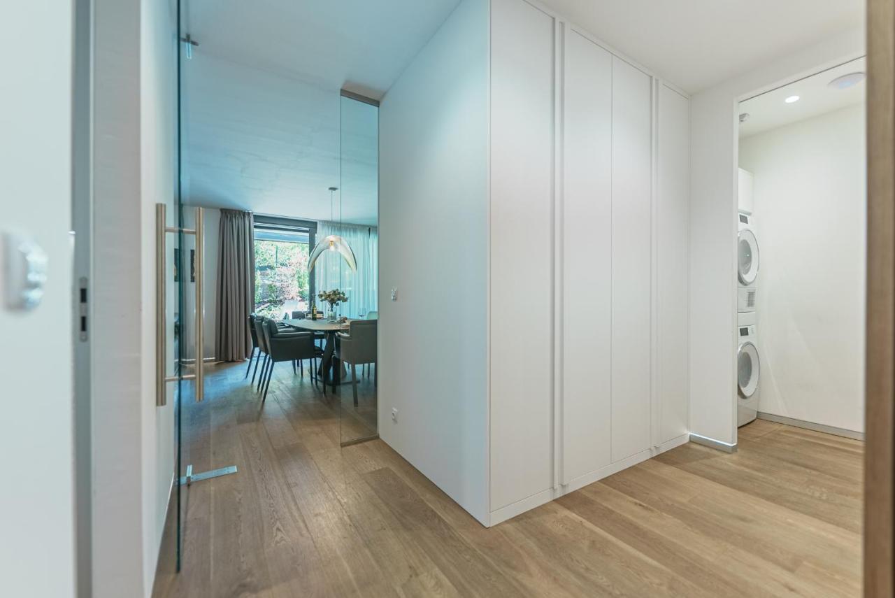 Prague Days - Stylish Apartments With Terrace - Parking - Quiet Area المظهر الخارجي الصورة