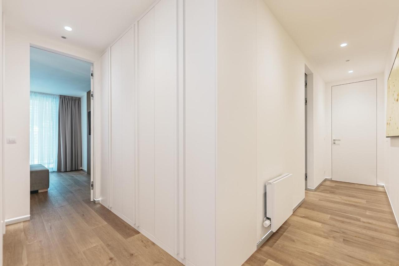 Prague Days - Stylish Apartments With Terrace - Parking - Quiet Area المظهر الخارجي الصورة